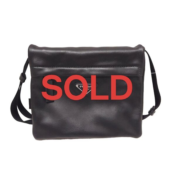 PRADA Black Leather Chemical Fiber Shoulder Bag 667-072025 - Picture 1 of 9